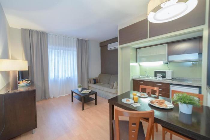 Senator Barcelona Apartments Pokój zdjęcie